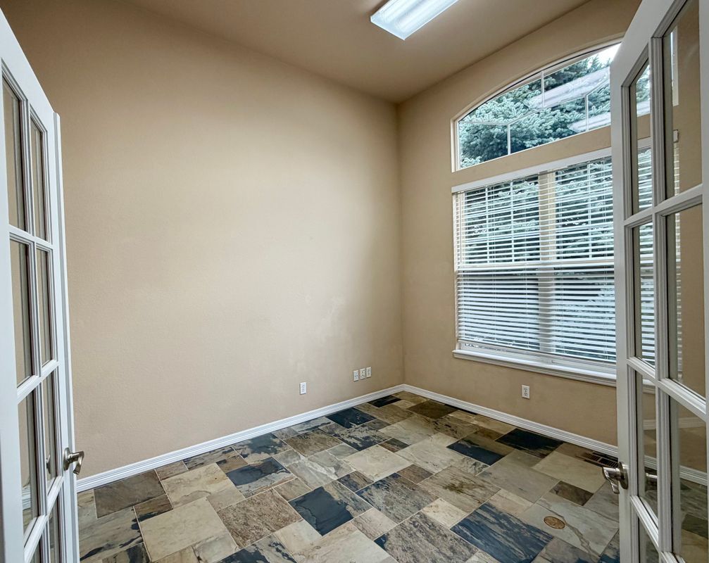 Building Photo - 22163 E Rowland Pl