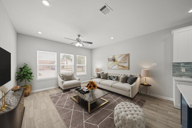 Building Photo - 4338 Brinkley St