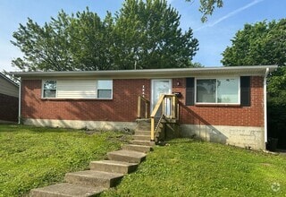Building Photo - Fully Renovated House, Everything is New! ...