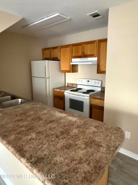 Building Photo - 1339 Foxwood Pl