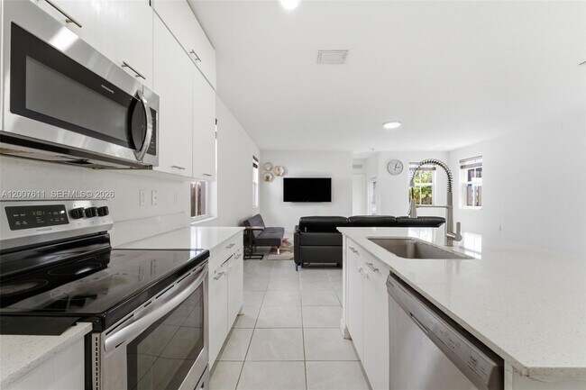 Building Photo - 2284 NW 130th St