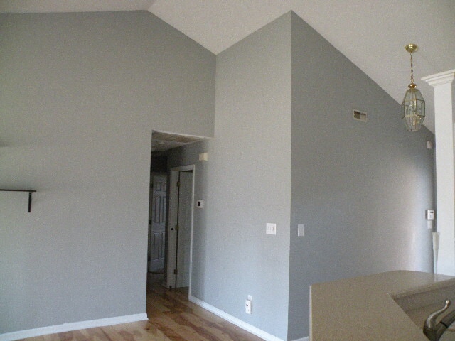Building Photo - Beautiful Family Home in Cherry Branch!