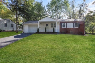 Building Photo - 2520 S Crescent Ave
