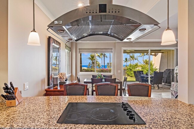 Building Photo - 3-bedroom, 2.5-bath unit | Kai Malu