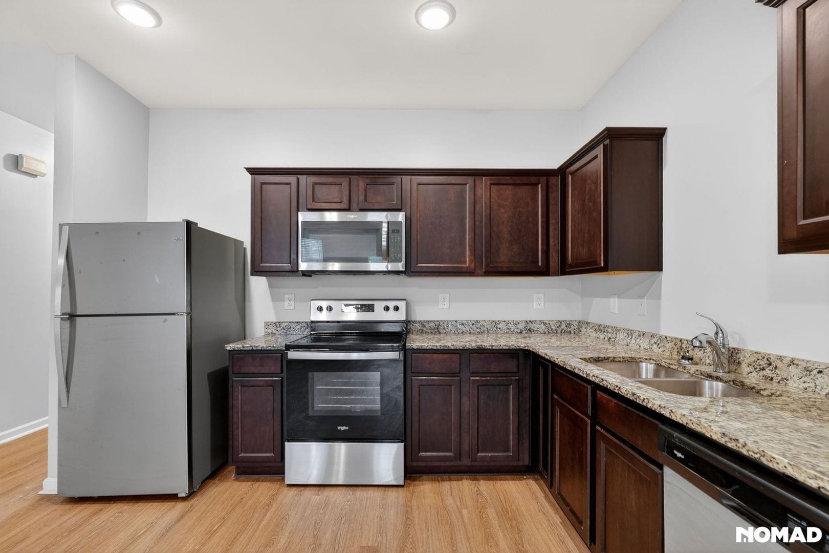 Building Photo - 6367 Kennonbriar Ct