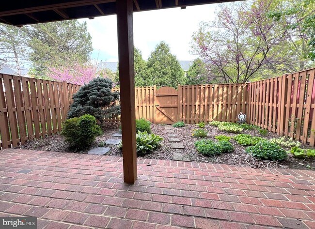 Building Photo - 2035 Madrillon Springs Ct