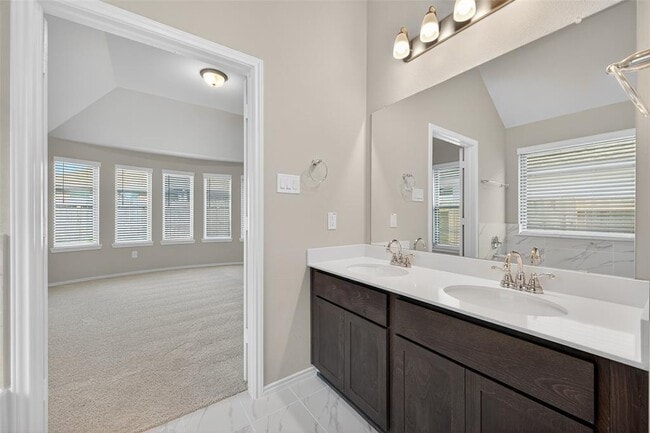 Building Photo - 20826 Wilde Redbud Trl