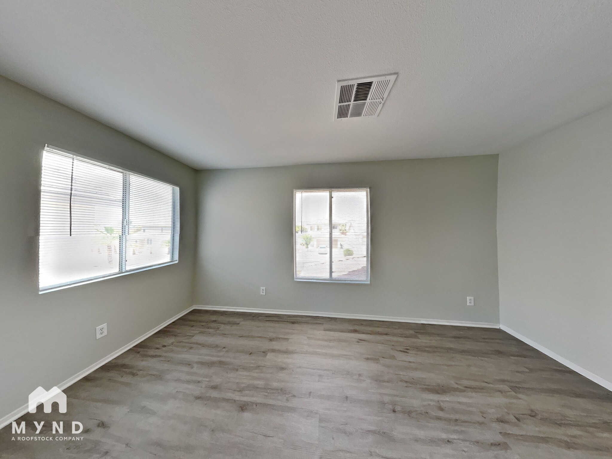 Building Photo - 6271 Stone Hollow Ave