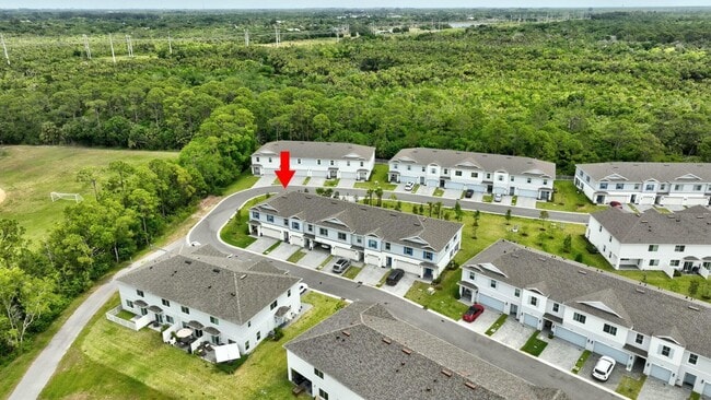Building Photo - 601 Waters Edge Ln