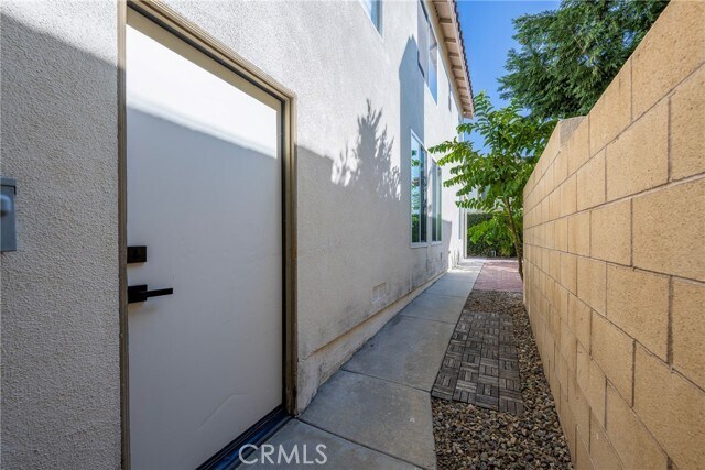 Building Photo - 1760 Taylor Ln