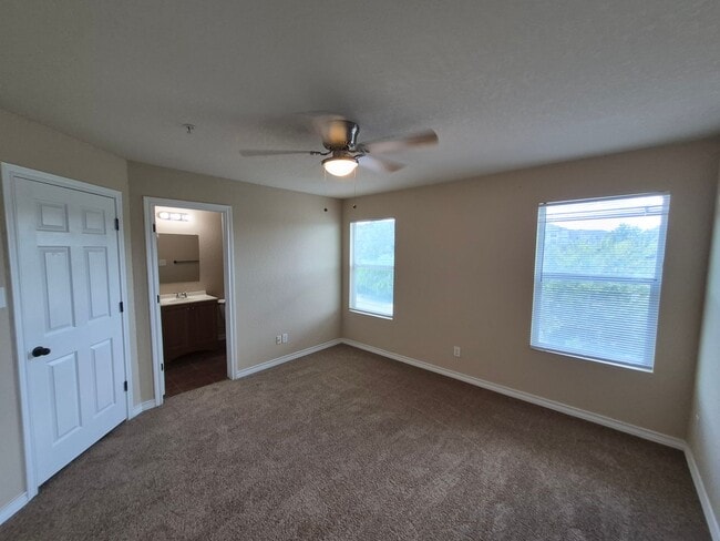 Building Photo - 6310 Attucks Ln