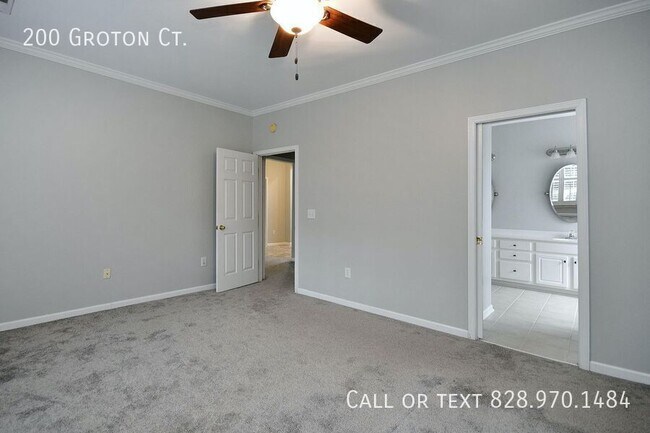Building Photo - 200 Groton Ct