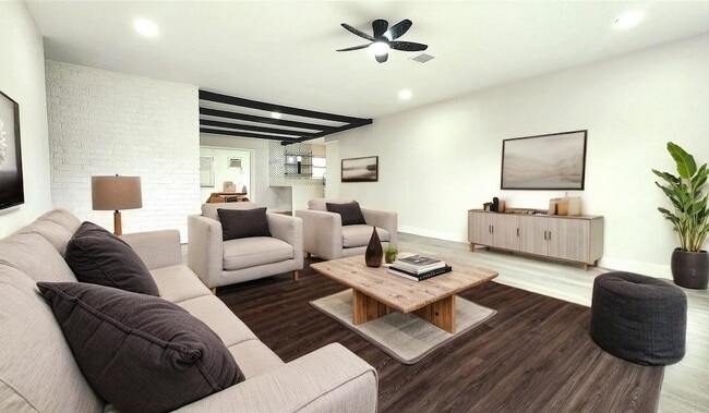 Building Photo - 403 Vance St