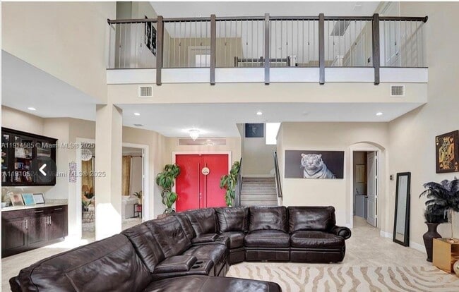 Building Photo - 6804 N Stillwater Shores Dr