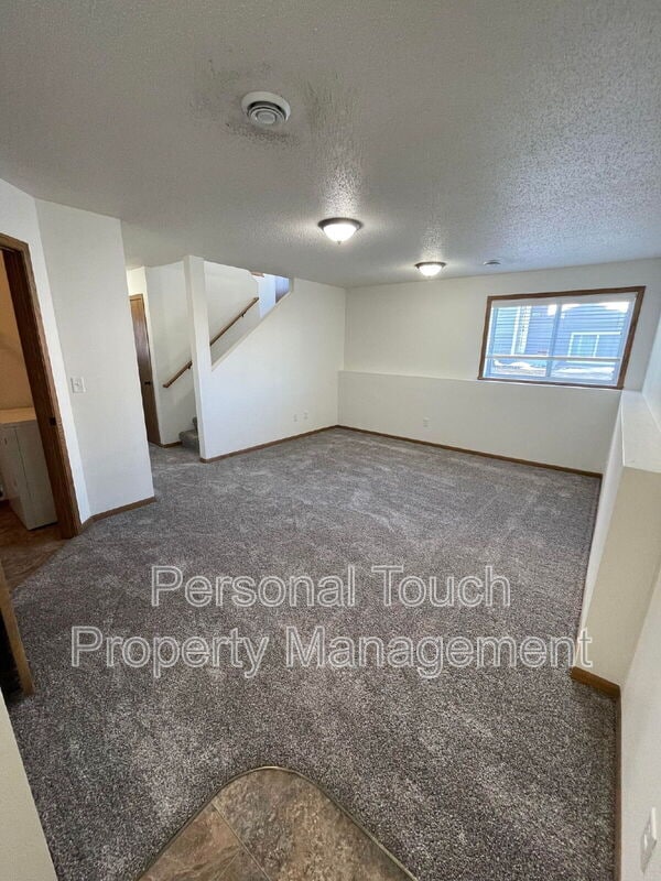 Building Photo - 2580 5th St W
