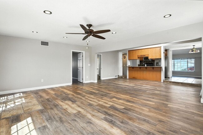 Building Photo - 4439 Powderhorn Dr