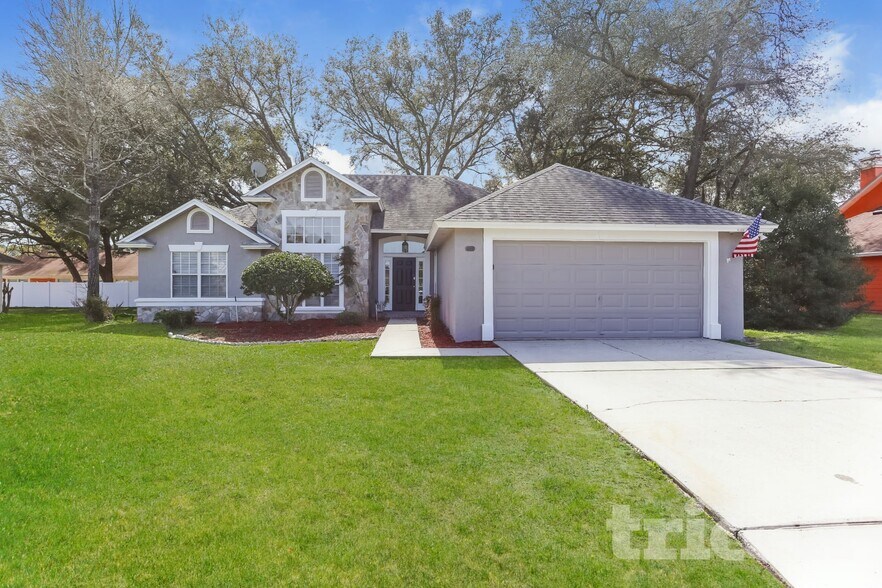 Primary Photo - 838 Poydras Ln W