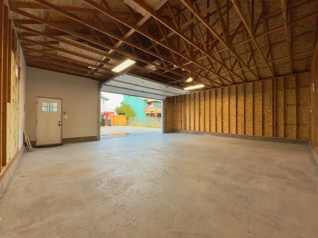 Building Photo - 4104 E 34th Ave