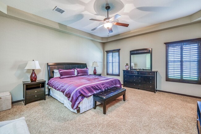 Building Photo - Westside area for Short Term Rental (Compl...