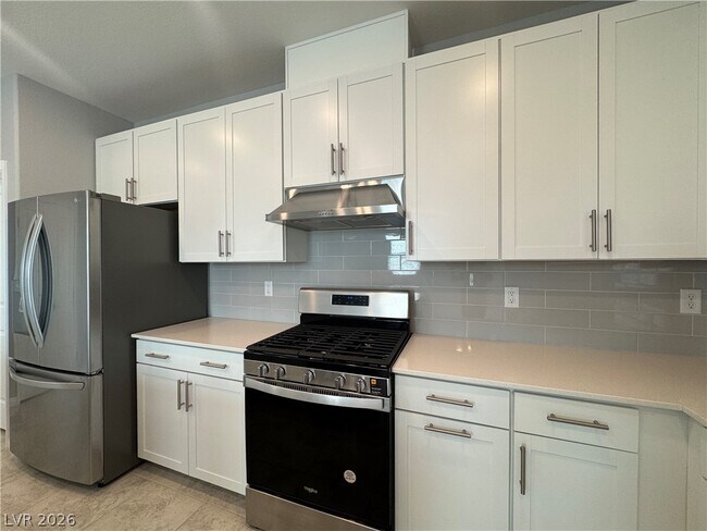 Building Photo - 7490 Lush Oasis Ave.