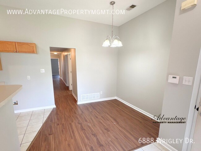 Building Photo - 6888 Wrigley Dr