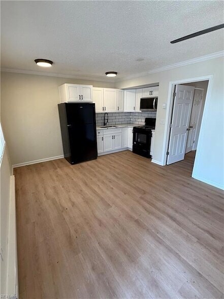 Building Photo - 255 W Ocean View Ave