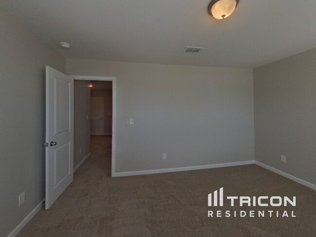 Building Photo - 331 Indian River Dr