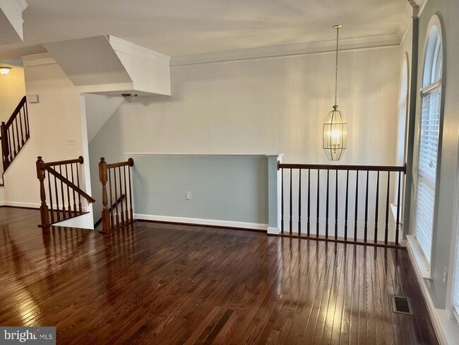 Building Photo - 6003 Popes Creek Pl