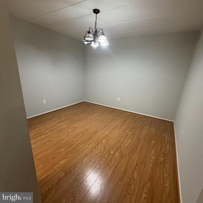 Building Photo - 2628 Welsh Rd