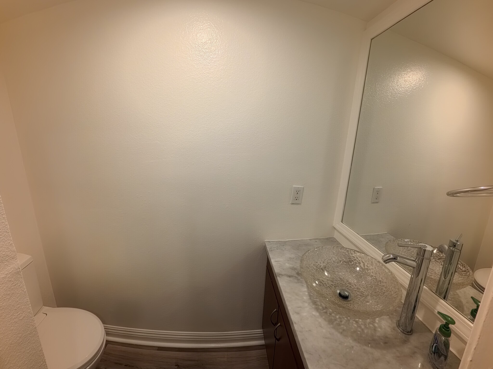 1/4 bathroom -downstairs - 30535 Canwood St