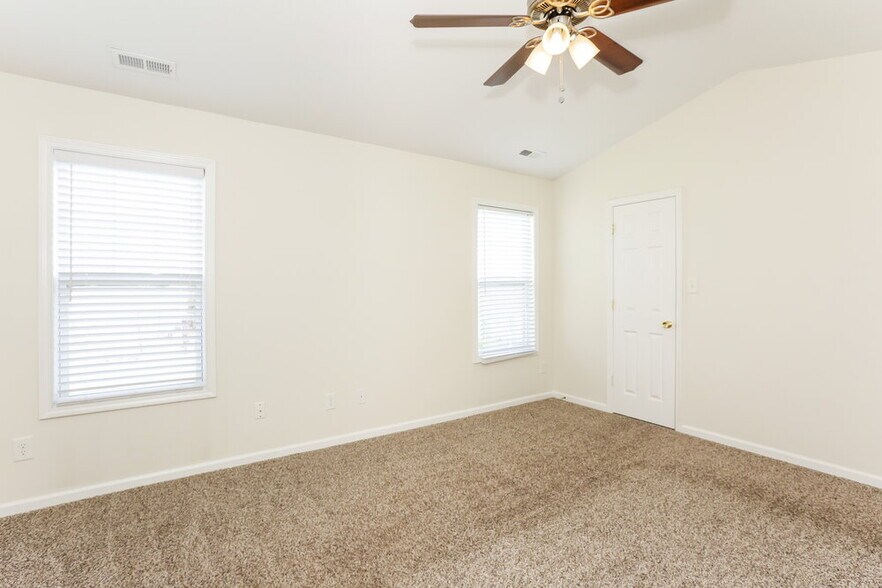 Building Photo - 13515 Stones Landing St