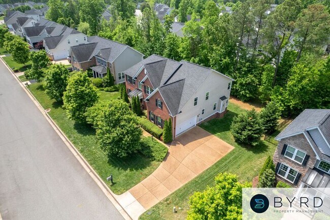 Building Photo - 6018 Red Setter Ln