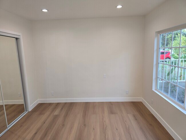 Building Photo - 6703 Cedros Ave