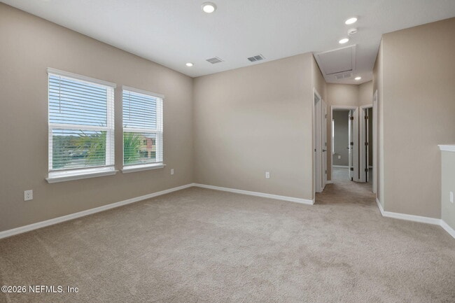 Building Photo - 365 Cherry Elm Dr