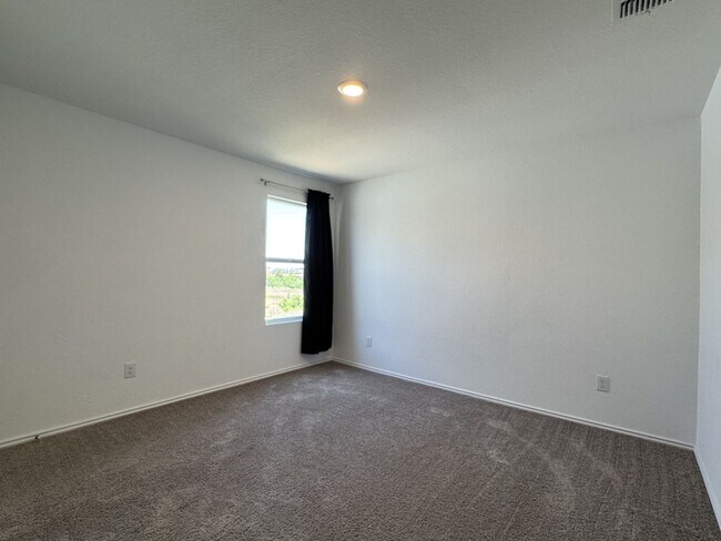Building Photo - 14803 Brandy Bnd