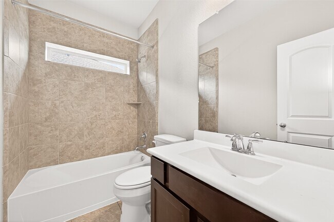 Building Photo - 24114 Leonforte Dr