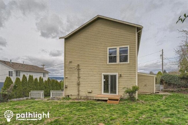 Building Photo - 6521 Eastside Drive Northeast, Tacoma, WA,...