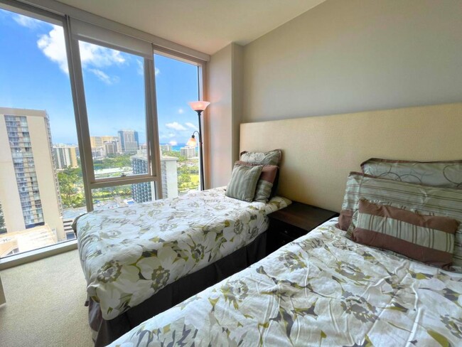 Building Photo - 1837 Kalakaua Ave