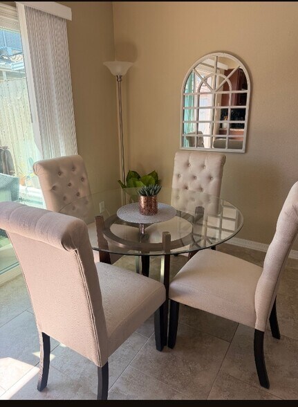 Building Photo - 6721 E McDowell Rd