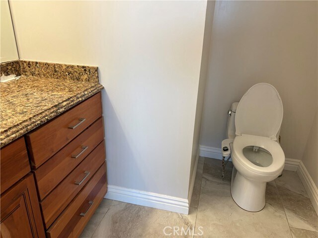 Building Photo - 525 E Seaside Way