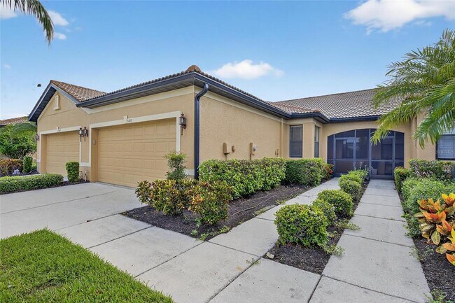 Building Photo - 5845 Sunset Falls Dr