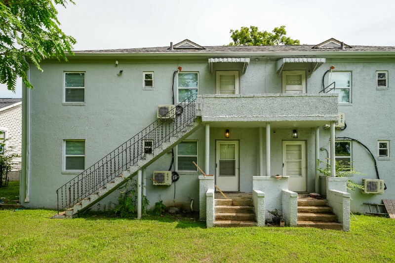 Building Photo - 2102 Scovel St