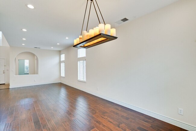 Building Photo - Luxury 5BR North San Jose Home | 2,680 Sq. Ft. | Minutes to BART, Levi's Stadium & Silicon Valley...