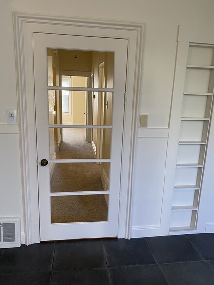 Door from living room to bedrooms - 328 Utah St