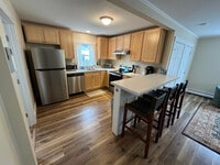 Building Photo - 7 Spring St