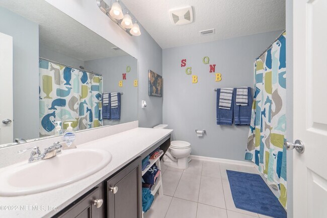 Building Photo - 14575 Needham Dr