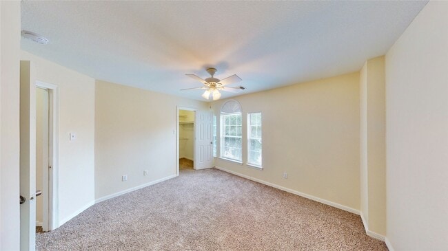 Building Photo - 14527 Eastern Redbud Ln