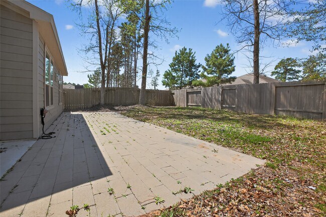 Building Photo - 2080 Lost Timbers Dr