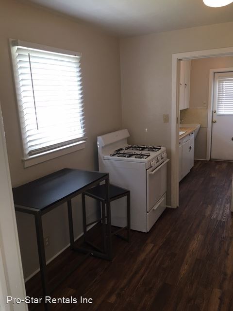 Building Photo - 1 br, 1 bath House - 365 Toomey