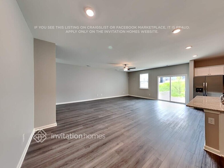 Building Photo - 136 Webster Cir